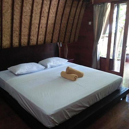 Gili Smile Bungalow Гили Траванган Экстерьер фото